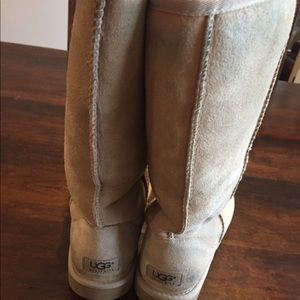 Uggs size 8 sand tall boots